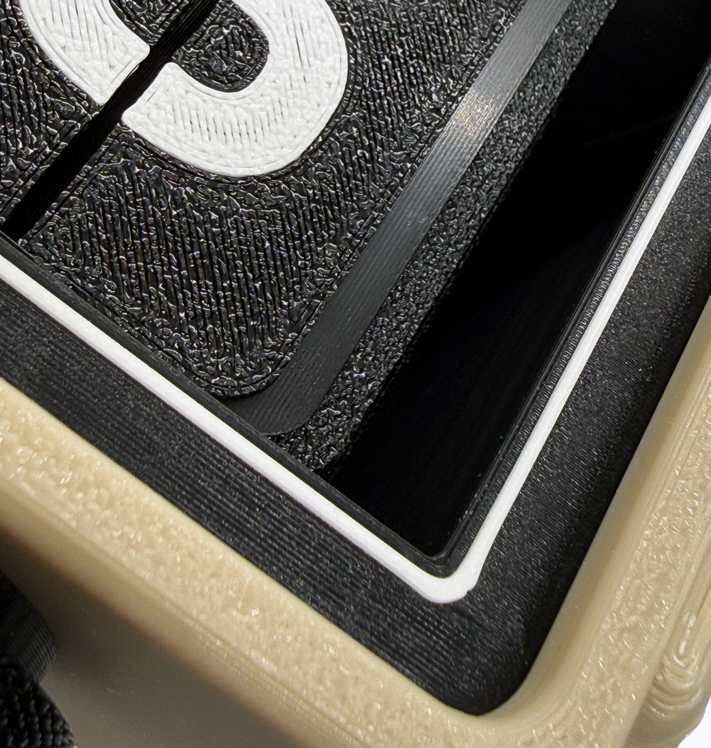 TROPOS SPLIT-FLAP CALENDAR